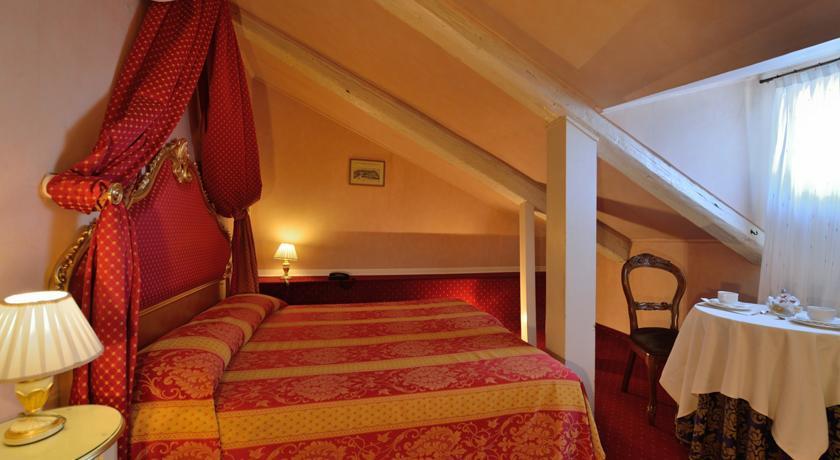 Residenza Ruga Giuffa Castello  Habitación foto